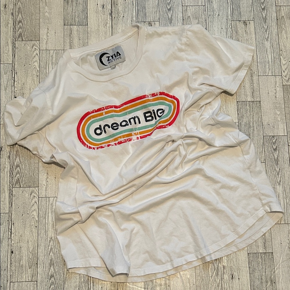 *closet clean out* ZYIA Active White T-Shirt size XL